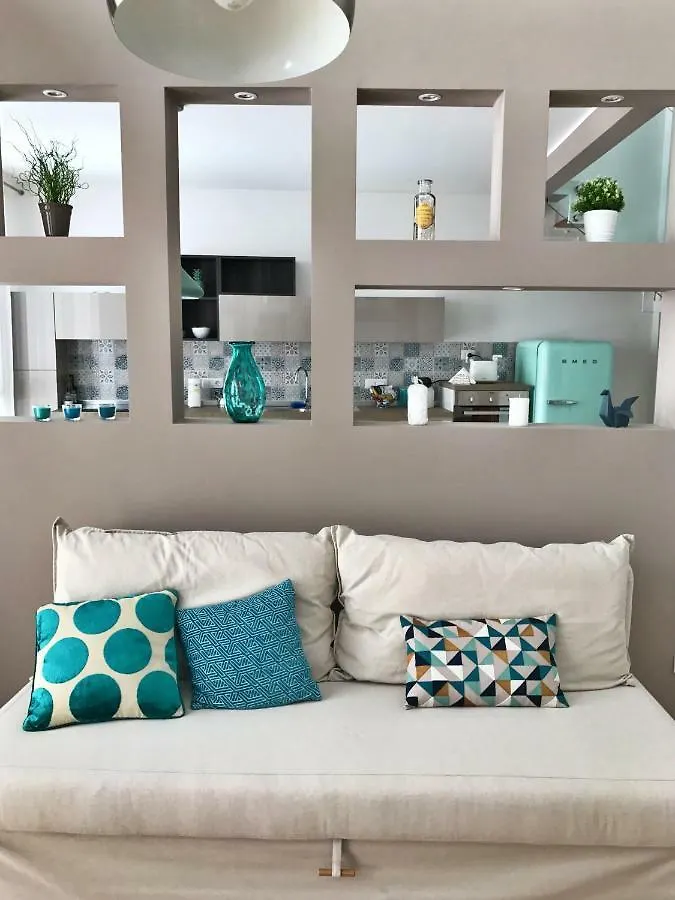 Apartment Laetitia Home Suite - Palazzo Quaroni Palermo Italy