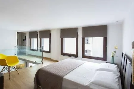 Laetitia Home Suite - Palazzo Quaroni Palermo Apartment