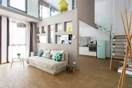 Laetitia Home Suite - Palazzo Quaroni Palermo